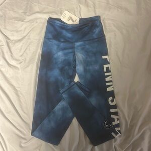 Women’s Penn State yoga pants XS NWT 48$ retail
